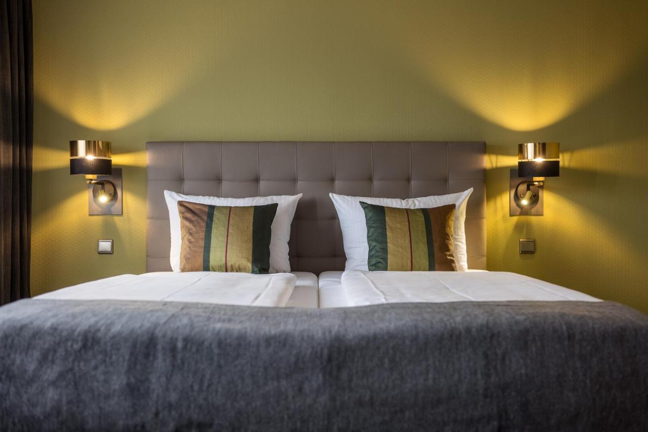 Romantik Hotel Schubert เลาเทอร์บาค ภายนอก รูปภาพ