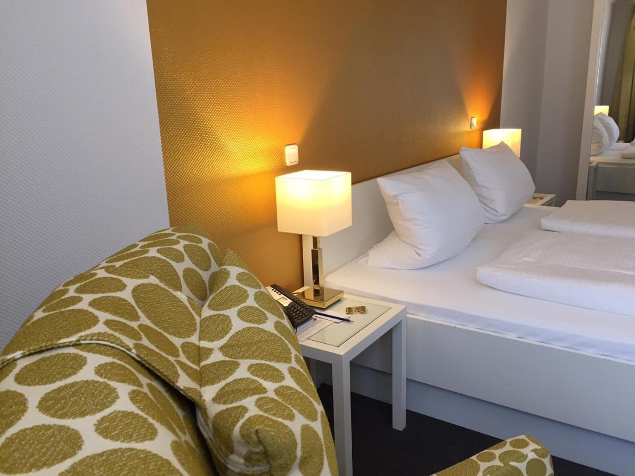 Romantik Hotel Schubert เลาเทอร์บาค ภายนอก รูปภาพ