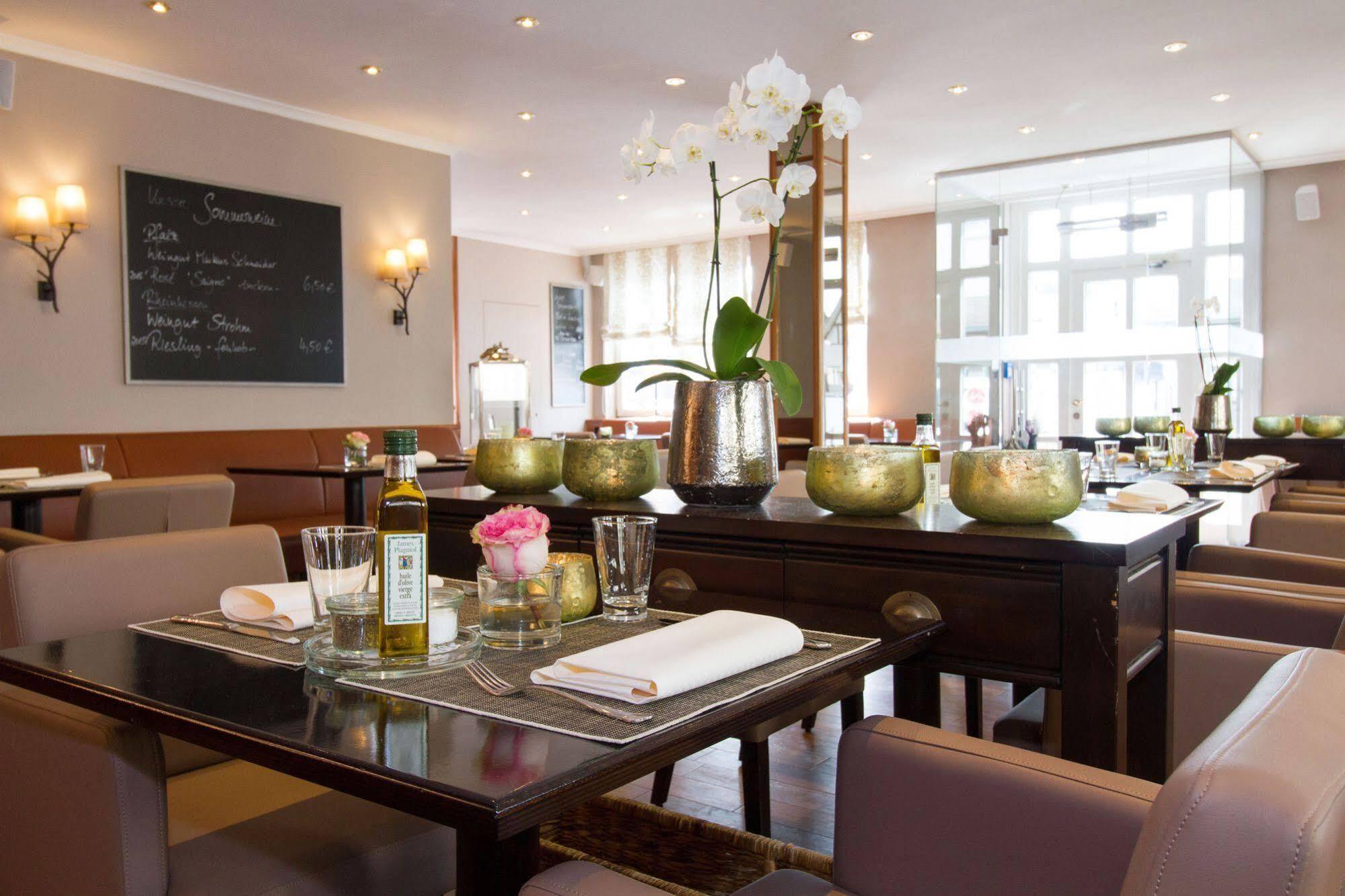 Romantik Hotel Schubert เลาเทอร์บาค ภายนอก รูปภาพ